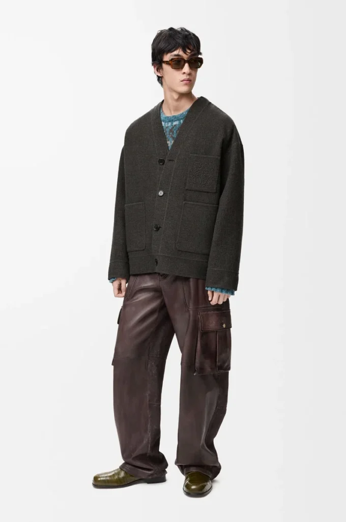 Strickjacke aus Wolle und Seide Khaki-Braun/Blau