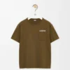 T-Shirt aus Baumwolle in Khaki-Grün mit lockerer Passform