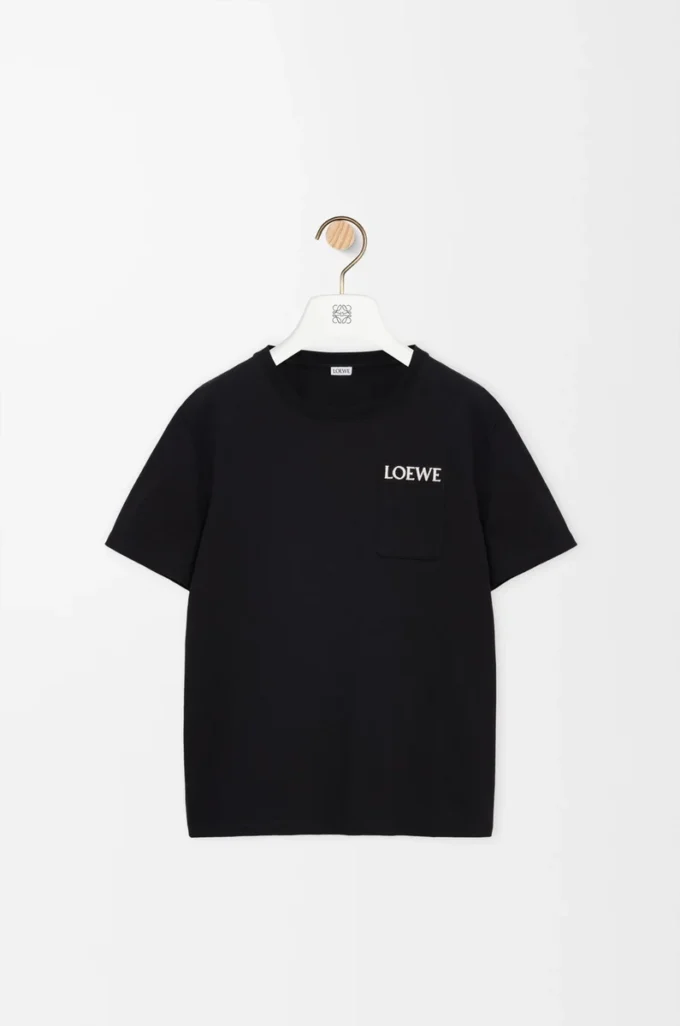 T-Shirt aus Baumwolle in lockerer Passform Schwarz