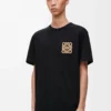T-Shirt aus Baumwolle in lockerer Passform Schwarz