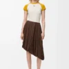 T-Shirt aus Baumwollmischung mit kleiner Passform Senf/Bronze