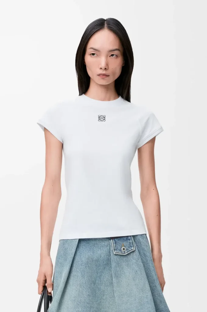 T-Shirt in kleiner Passform aus Baumwollmischung Weiß