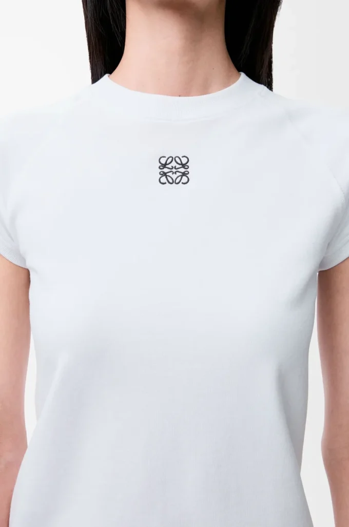 T-Shirt in kleiner Passform aus Baumwollmischung Weiß