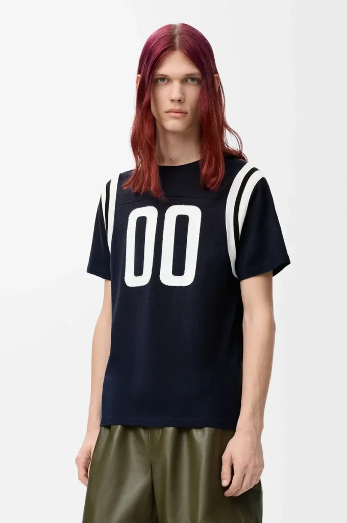 T-Shirt in regulärer Passform aus Baumwolle und Viskose in Dunkelblau