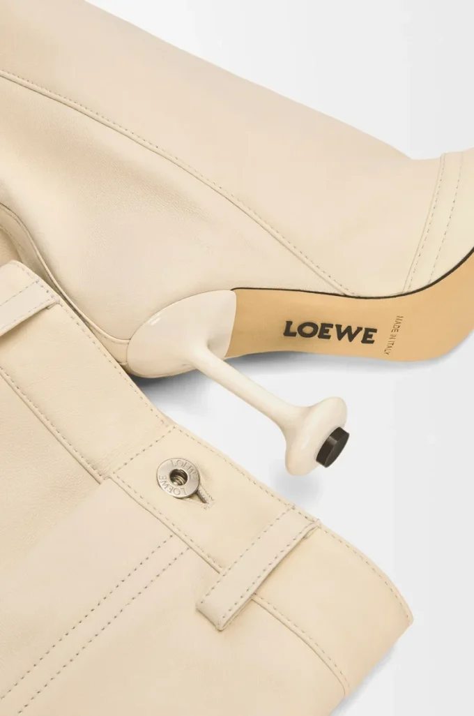 Toy Overknee-Stiefel aus Nappa-Lammleder in Hafermilch