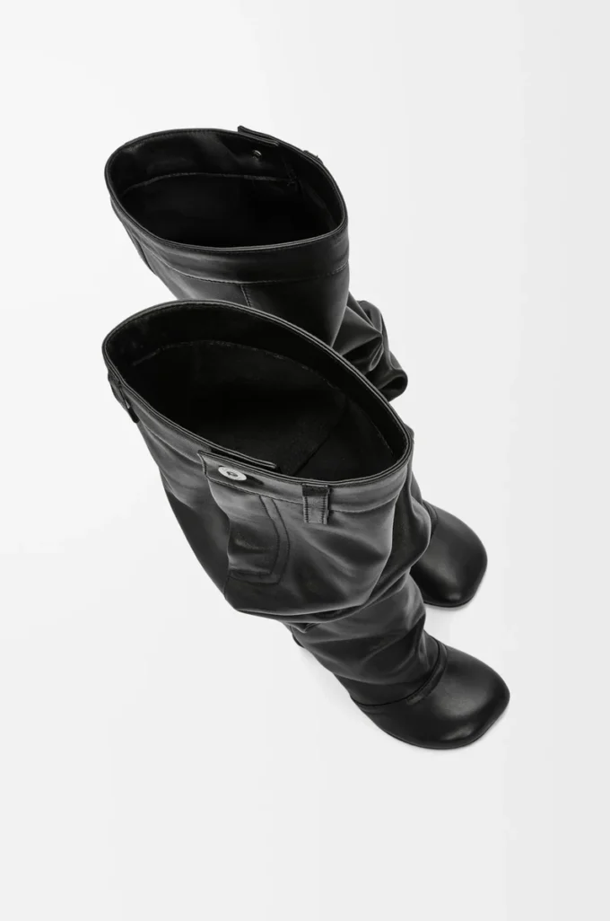 Toy Overknee-Stiefel aus Nappalammleder Schwarz