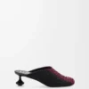 Toy Pantolette aus besticktem Canvas Schwarz/Dunkelburgunder