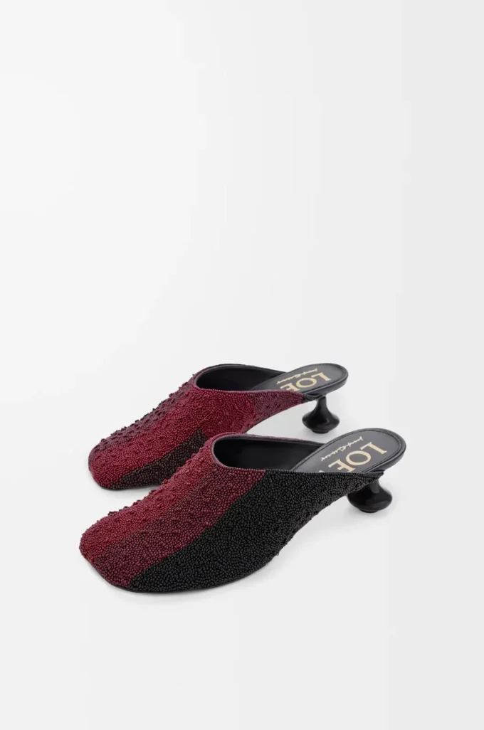 Toy Pantolette aus besticktem Canvas Schwarz/Dunkelburgunder