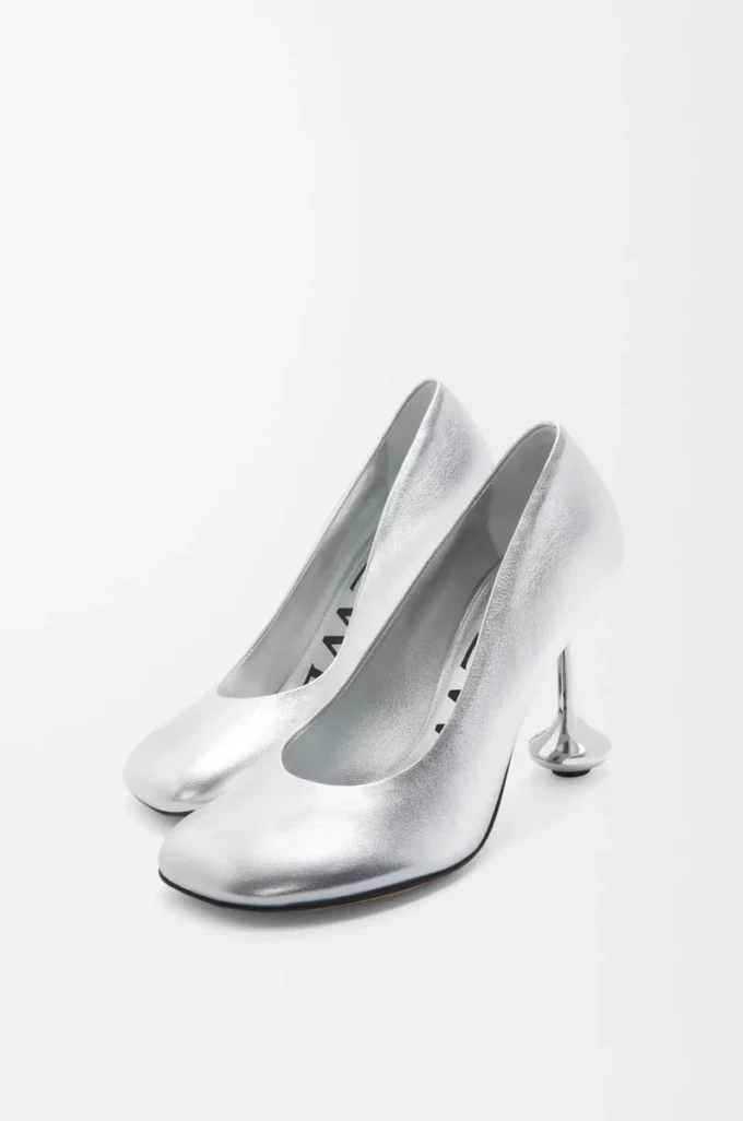 Toy Pumps aus laminiertem Lammleder Silber