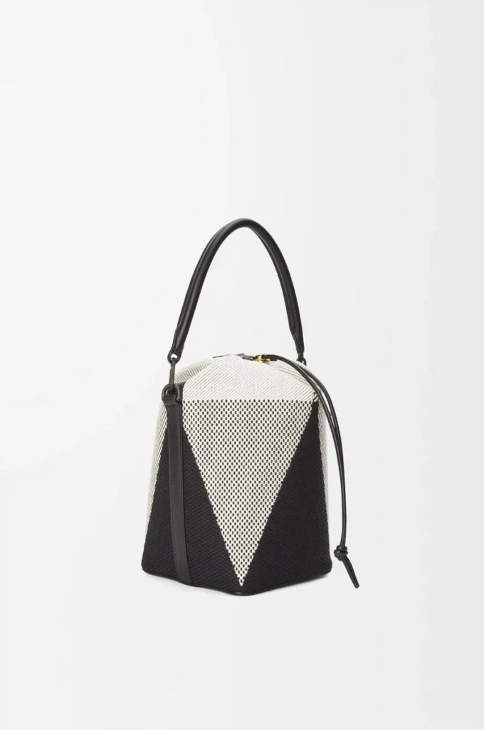 Treasure Bako Beuteltasche aus Jacquard-Canvas und Kalbsleder Natur/Schwarz