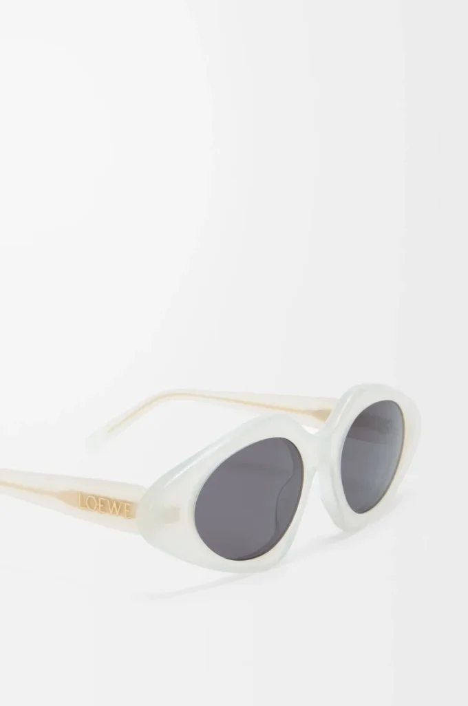Triangle Slim Sonnenbrille Milky Ivory