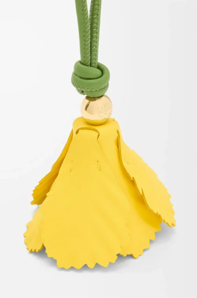 Tulpenanhänger aus klassischem Kalbsleder Gelb