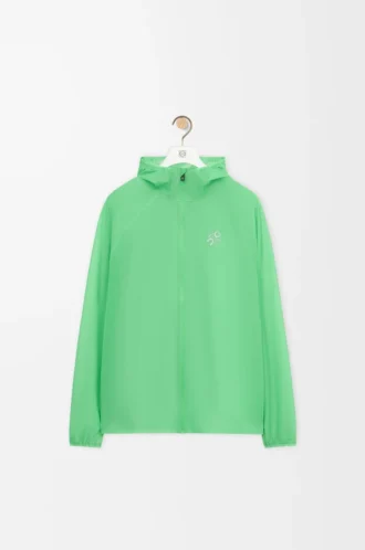 Ultra-Jacke aus technischem Shell-Material in Grün