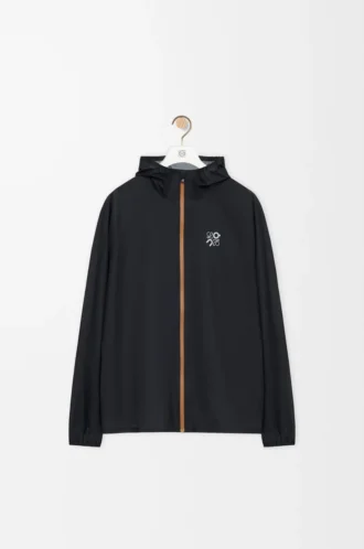 Ultra-Jacke aus technischem Shell-Material in Schwarz