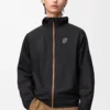 Ultra-Jacke aus technischem Shell-Material in Schwarz