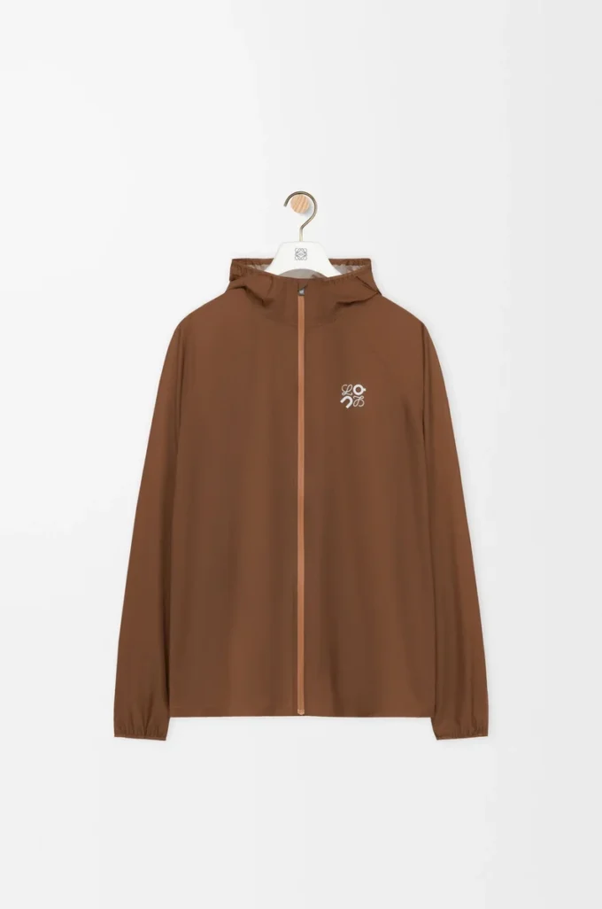Ultra-Jacke aus technischem Shell-Material in Toffee
