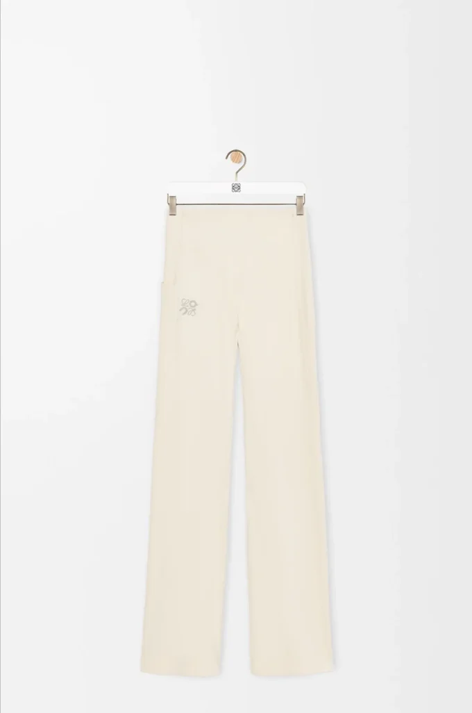 Weiche Bootcut-Hose aus technischem Jersey in Elfenbein