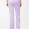 Weiche Bootleg-Hose aus technischem Jersey in Lila