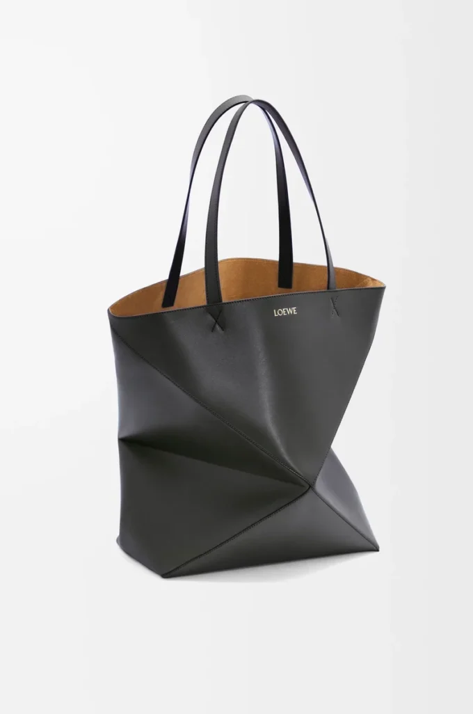 XL Puzzle Fold Tasche aus glänzendem Kalbsleder in Schwarz