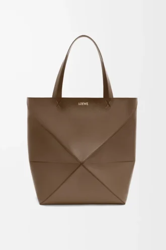 XL Puzzle Fold Tote aus glänzendem Kalbsleder in Umbra