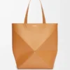 XL Puzzle Fold Tote aus glänzendem Kalbsleder Warm Desert