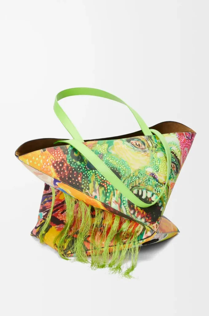 XL Puzzle Fold Tote aus klassischem Kalbsleder in Vivid Green/Multicolor