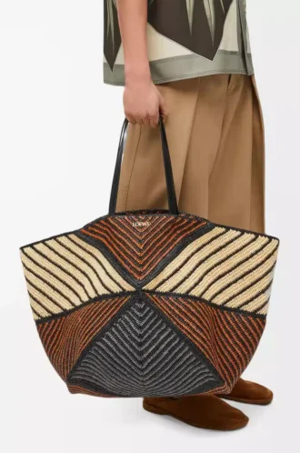XXL Puzzle Fold Tote aus Raffia Natur/Honiggold