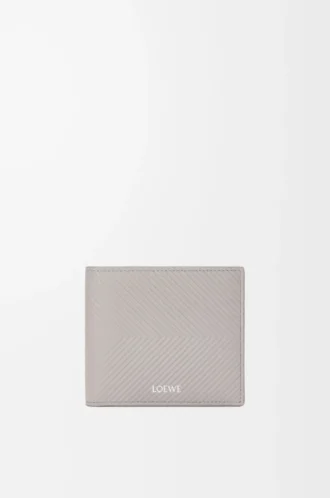 Zweifach gefaltete Brieftasche aus strukturiertem klassischem Kalbsleder in Shell Grey