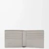 Zweifach gefaltete Brieftasche aus strukturiertem klassischem Kalbsleder in Shell Grey