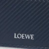 Zweifach gefaltete Geldbörse aus strukturiertem klassischem Kalbsleder in Deep Navy